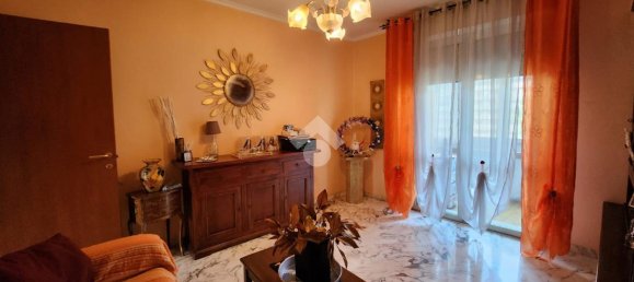 4 rooms Apartment in Genoa, Italy No. 144726 4