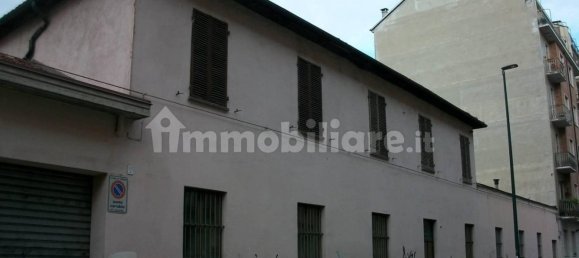 4 bedrooms Apartment in Turin, Italy No. 207147 18