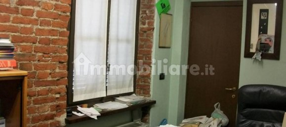 4 bedrooms Apartment in Turin, Italy No. 207147 12