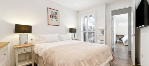 2 Schlafzimmer Haus in Barnes, United Kingdom, Nr. 5179 8