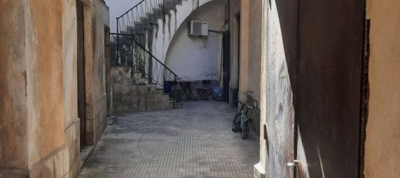 Gewerbliche Immobilie in Catania, Italy 220m², Nr. 286346 2