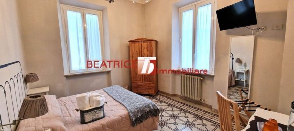 12 rooms Villa in Lucca, Italy No. 10772 15