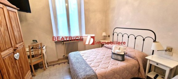 12 rooms Villa in Lucca, Italy No. 10772 19