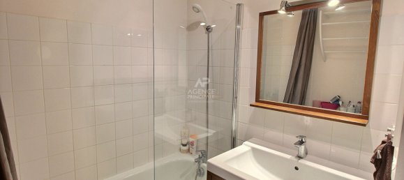 2 bedrooms Duplex in Verneuil-sur-Seine, France No. 131914 11