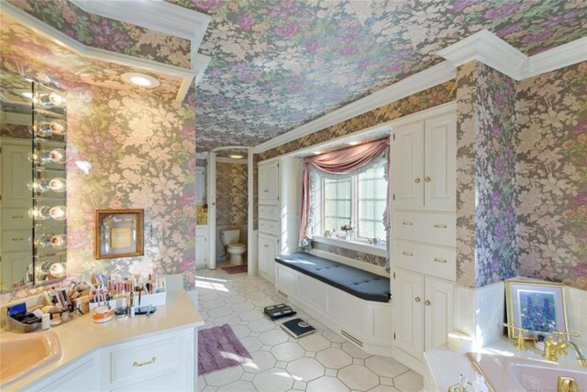 5 bedrooms House in Ada, USA No. 379320