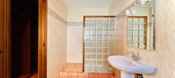 4 غرف نوم منزل في Granada, Spain رقم 146029 29