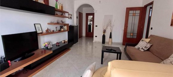 2 Schlafzimmer Wohnung in Syracuse, Italy, Nr. 249696 2