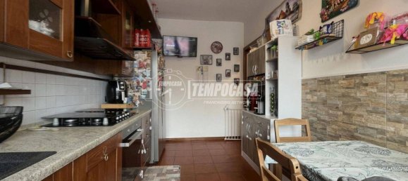 2 Schlafzimmer Wohnung in Parabiago, Italy, Nr. 310225 19