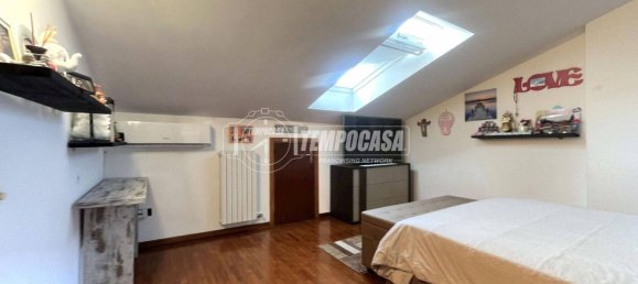2 Schlafzimmer Wohnung in Parabiago, Italy, Nr. 310225 37