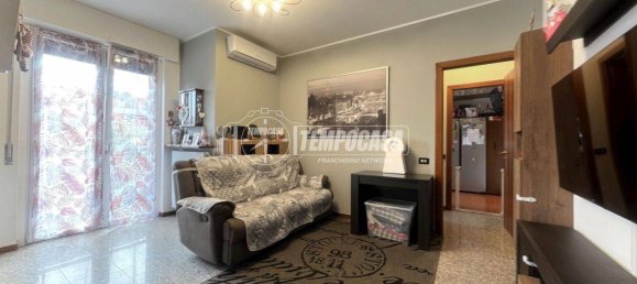 2 Schlafzimmer Wohnung in Parabiago, Italy, Nr. 310225 6
