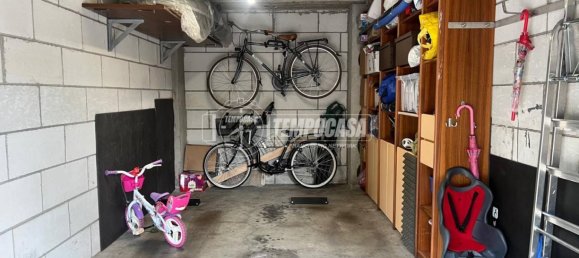 2 Schlafzimmer Wohnung in Parabiago, Italy, Nr. 310225 44