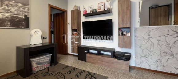 2 Schlafzimmer Wohnung in Parabiago, Italy, Nr. 310225 13