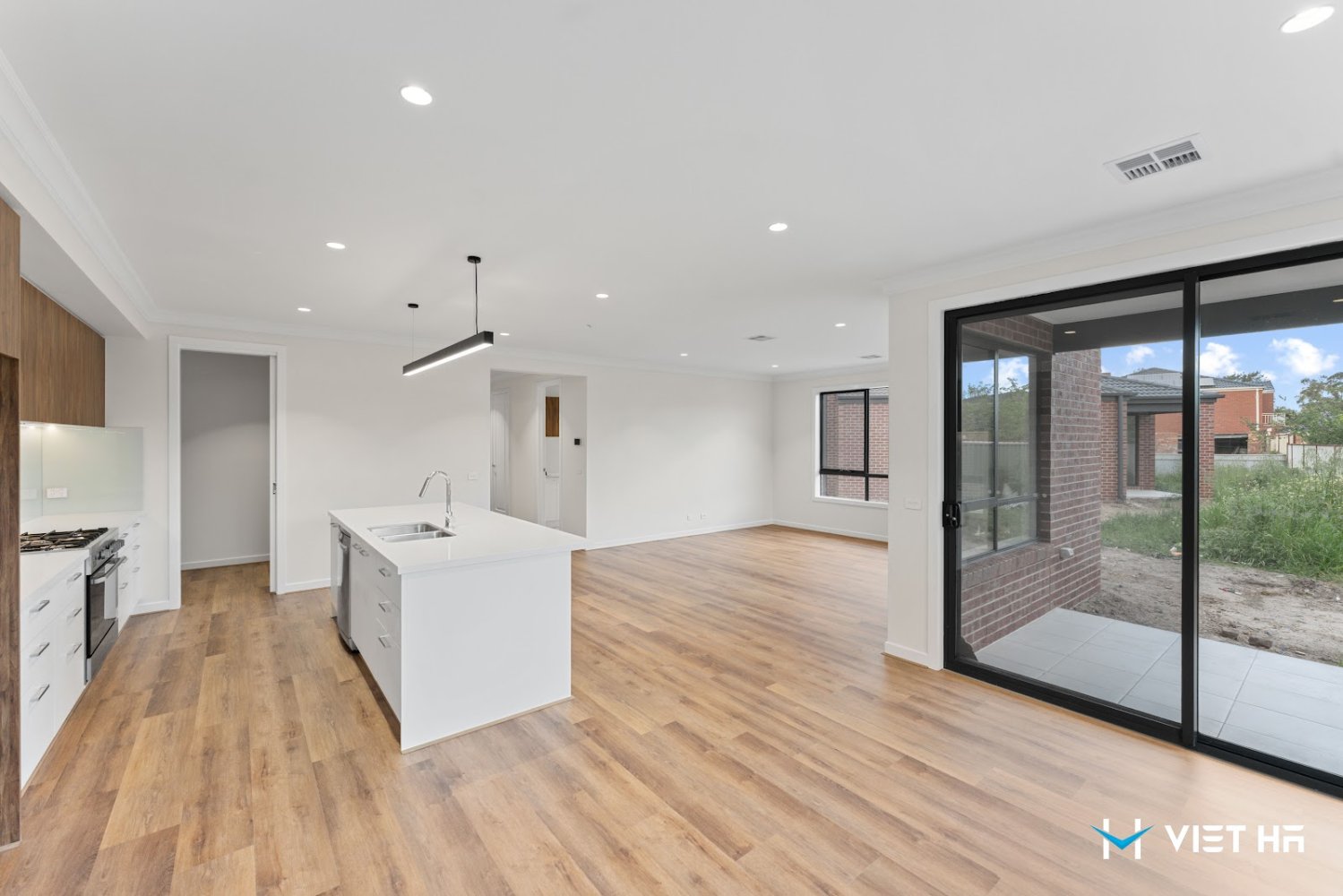 5 Schlafzimmer Haus in Springvale, Australia, Nr. 476