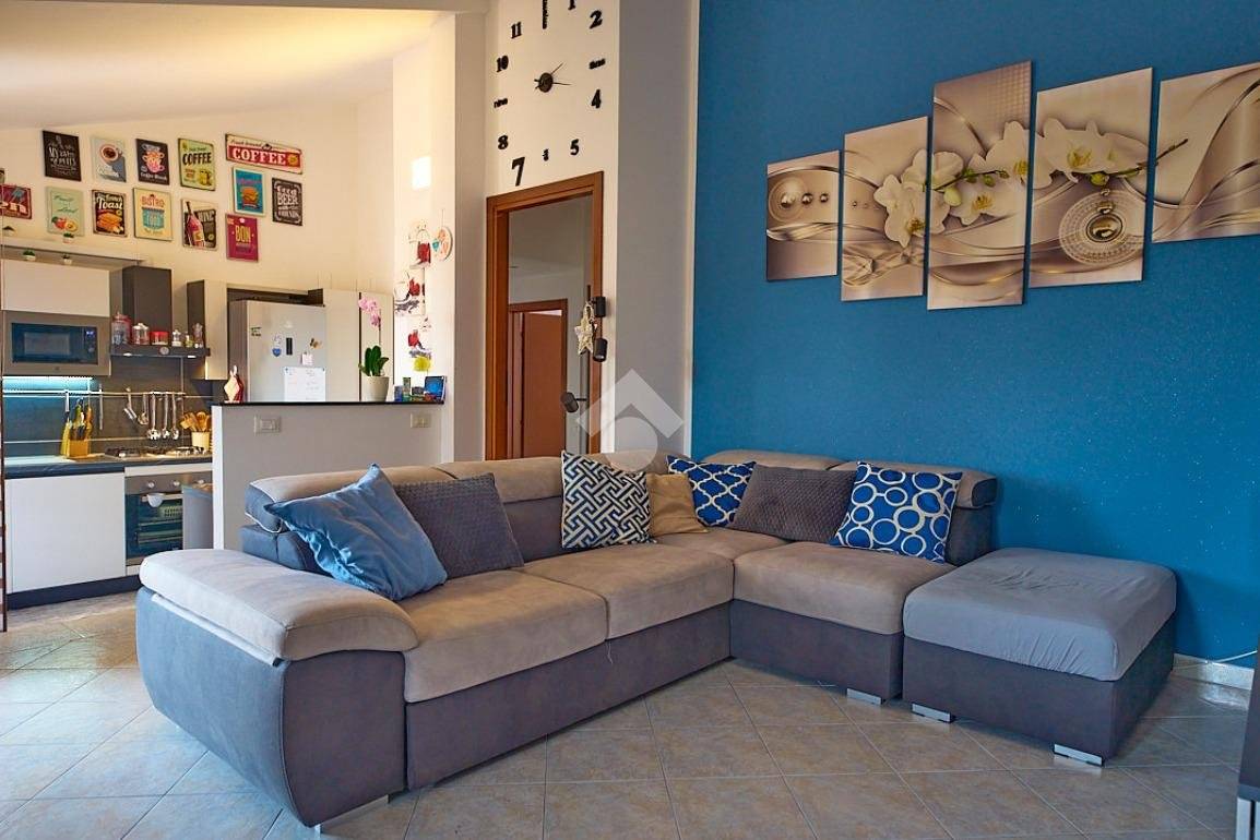 Apartamento de 2 dormitorios en Spino d'Adda, Italy No. 378915