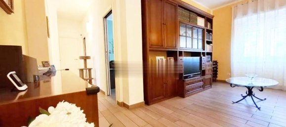 4 bedrooms Apartment in La Spezia, Italy No. 320488 17