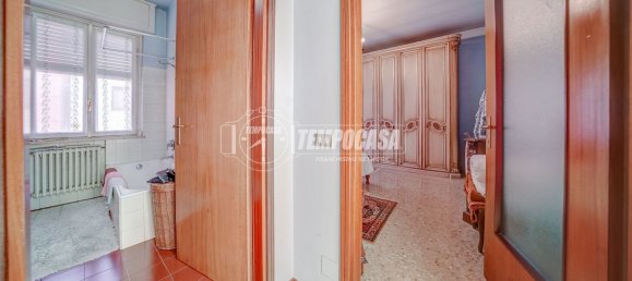 4 rooms Villa in Somma Lombardo, Italy No. 334190 34