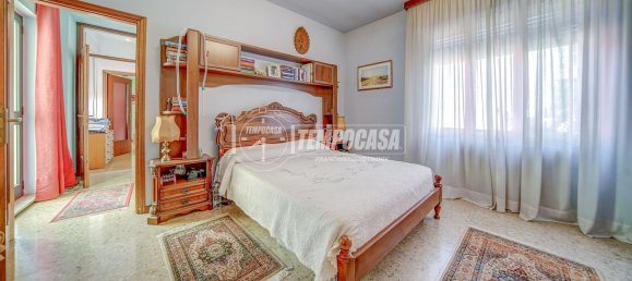 4 rooms Villa in Somma Lombardo, Italy No. 334190 30