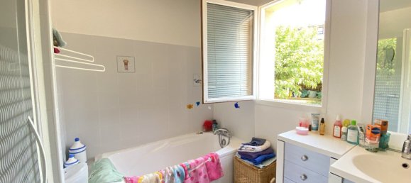 4 bedrooms House in Montlucon, France No. 346525 15