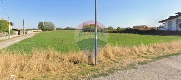 2100m² Land in Cerro Maggiore, Italy No. 57476 4