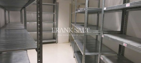 Bureau à Birkirkara, Malta 200m² No. 11823 8