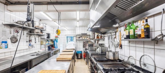 9 rooms Cafe / restaurant in Stade, Germany No. 221475 18