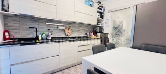 4 Schlafzimmer Haus in Zibido San Giacomo, Italy, Nr. 295015 9