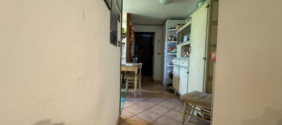 4-salle Appartement à Stroncone, Italy No. 261361 3