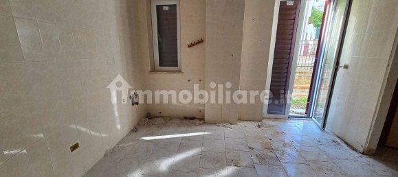 Квартира с 3 спальнями в Тортора, Италия № 287265 6