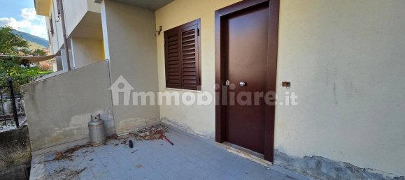 Квартира с 3 спальнями в Тортора, Италия № 287265 3