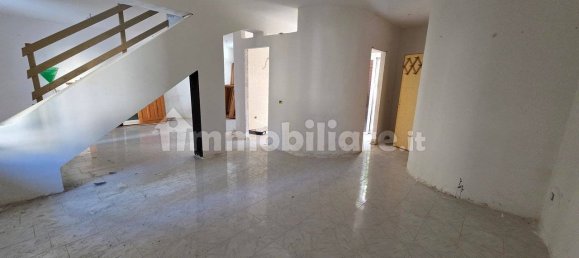 Квартира с 3 спальнями в Тортора, Италия № 287265 8