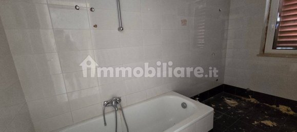 Квартира с 3 спальнями в Тортора, Италия № 287265 20