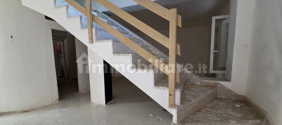 Квартира с 3 спальнями в Тортора, Италия № 287265 5