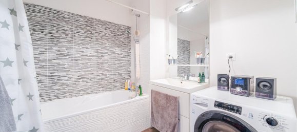 Квартира с 2 спальнями в Жуэ-ле-Тур, Франция № 45689 6