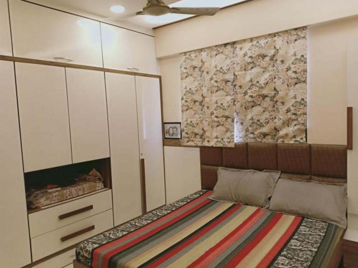3 bedrooms House in Amdavad, India No. 13804