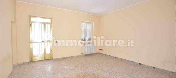 Casa T2 em Miradolo Terme, Italy N.º 15784 6