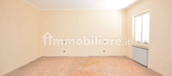 Casa T2 em Miradolo Terme, Italy N.º 15784 17