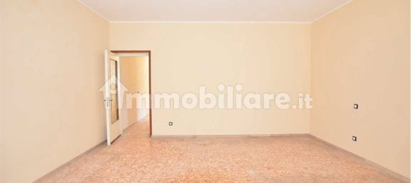 Casa T2 em Miradolo Terme, Italy N.º 15784 18