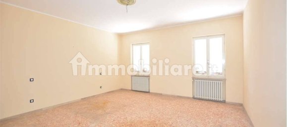 Casa T2 em Miradolo Terme, Italy N.º 15784 16