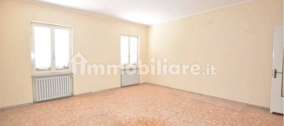 Casa T2 em Miradolo Terme, Italy N.º 15784 21