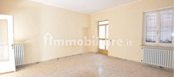 Casa T2 em Miradolo Terme, Italy N.º 15784 8