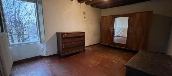 500m² Building in Ponte dell'Olio, Italy No. 114062 3