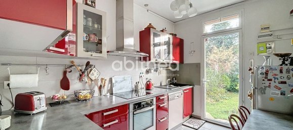 3 bedrooms House in Choisy-le-Roi, France No. 163395 3