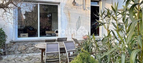 3 bedrooms House in Choisy-le-Roi, France No. 163395 2