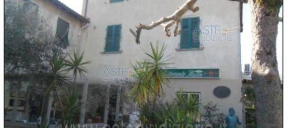 5-Zimmer Gebäude in Uzzano, Italy, Nr. 266689 5