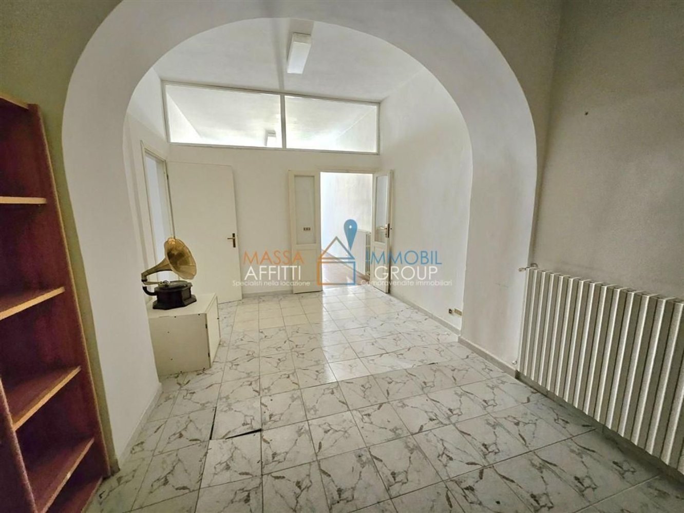 4 rooms Apartment in Massa, Italy No. 258605