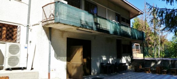 5 rooms House in Vicenza, Italy No. 24366 4