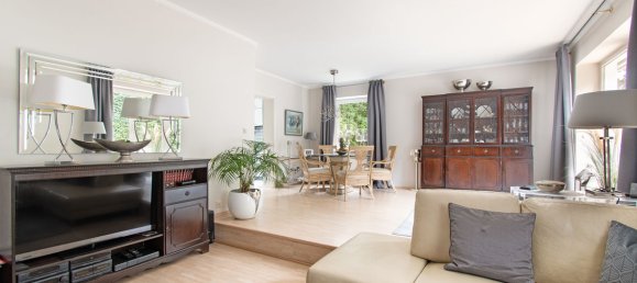 Таунхаус с 4 комнатами в Вандсбек, Германия № 243834 2