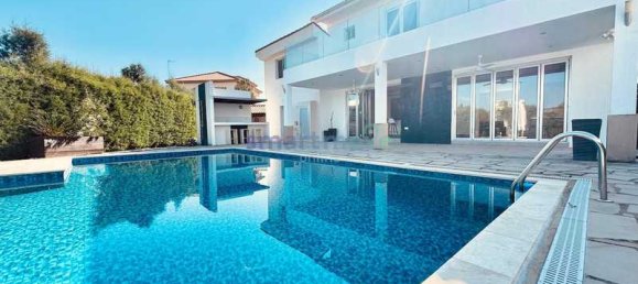 Imóvel comercial T4 em Parekklisia, Cyprus N.º 19859 2