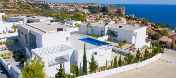 3 bedrooms Villa in Cumbre Del Sol, Spain No. 9489 16