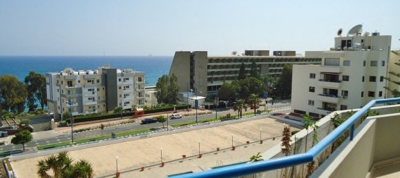 3 bedrooms Apartment in Agios Tychonas, Cyprus No. 824 10